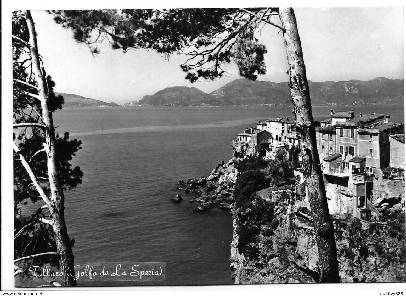 Tellaro (La Spezia). Panorama. - La Spezia