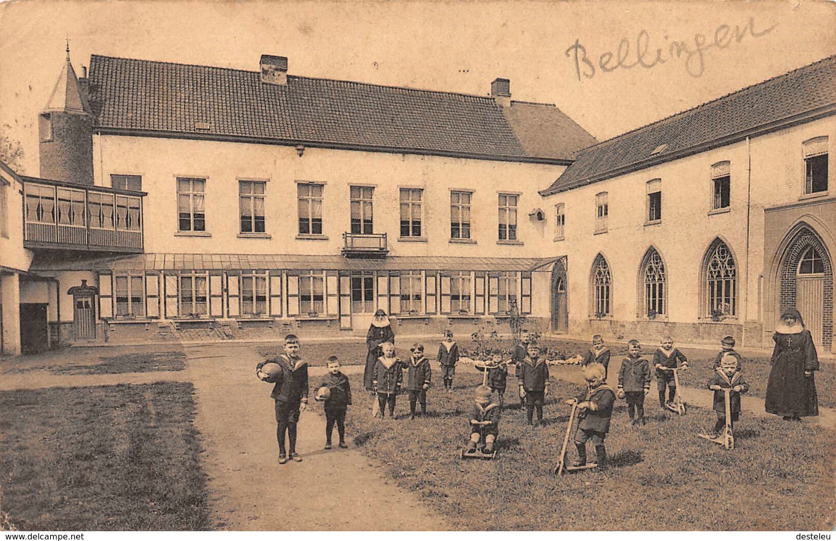 Instiut St Joseph  Rustoord Voor Damen En Kostschool - Speelplaats - Bellingen  1934 - Pepingen