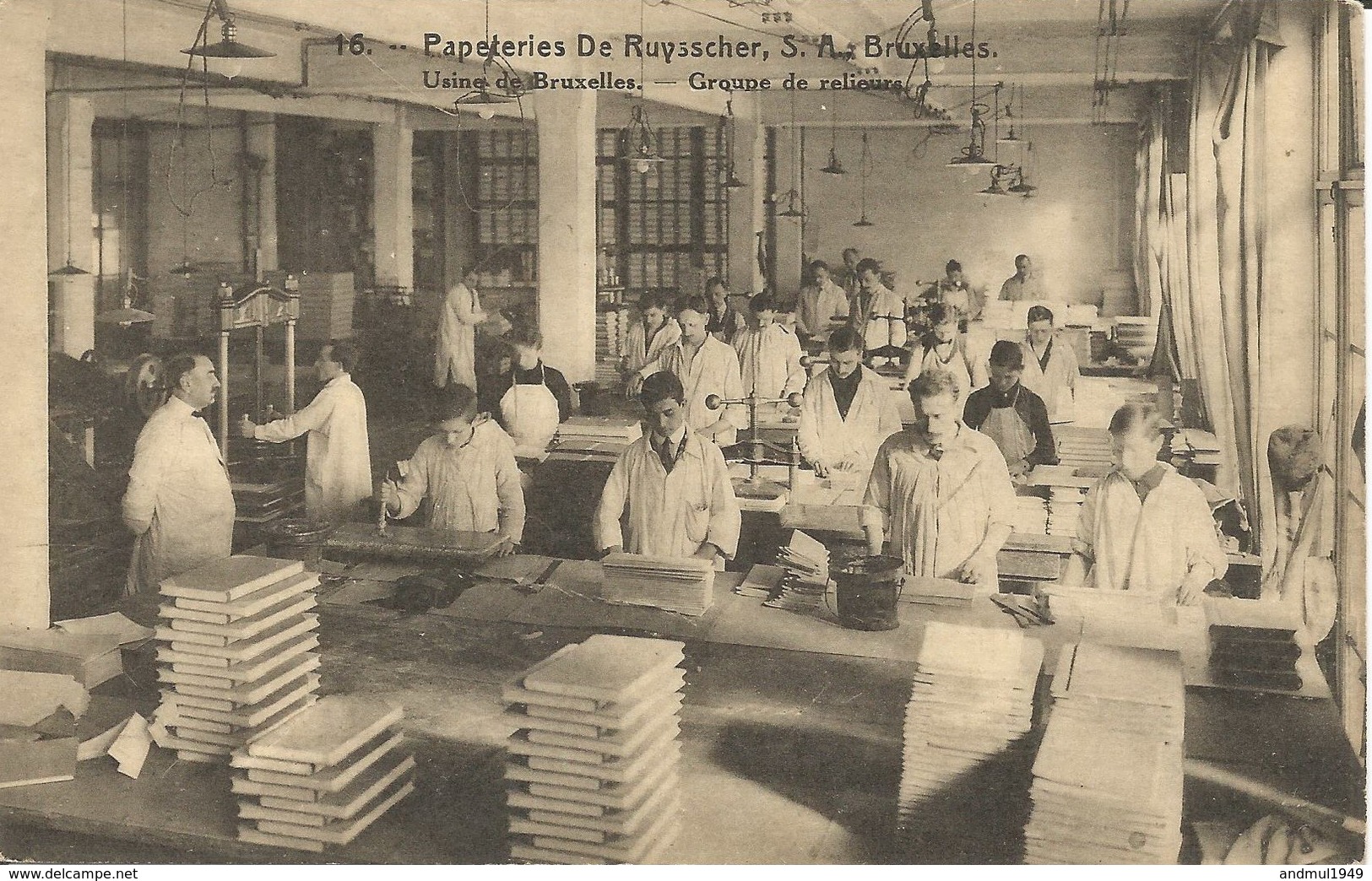 PAPETERIES DE RUYSSCHER, S.A., Bruxelles. Usine De Bruxelles - Groupe De Relieurs - Industrie