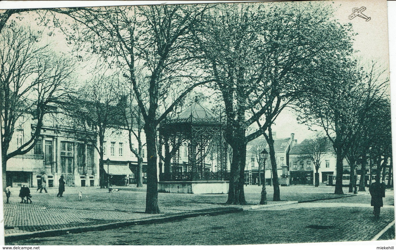 VILVOORDE-VILVORDE -GRAND'PLACE & MARCHE COUVERT-KIOSQUE-VESPASIENNE-TRAM - Vilvoorde