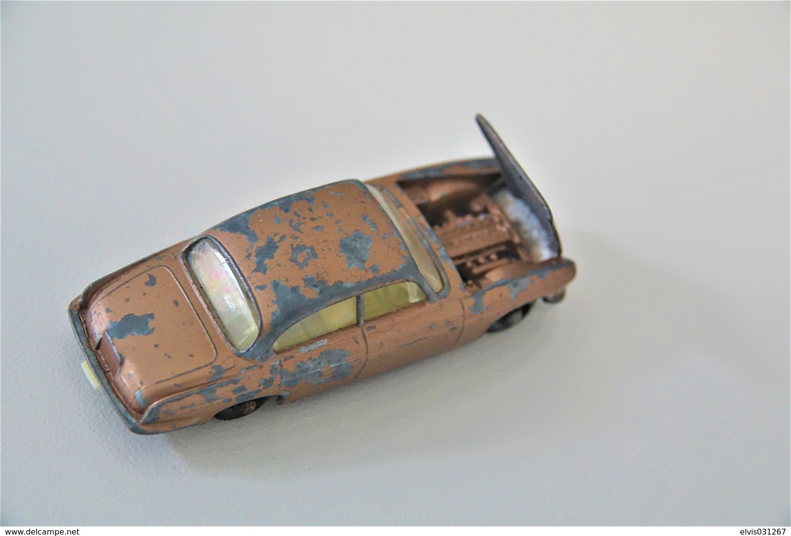 Matchbox Lesney 28C2 MK.10 JAGUAR - Regular Wheels, Issued 1964 - Matchbox