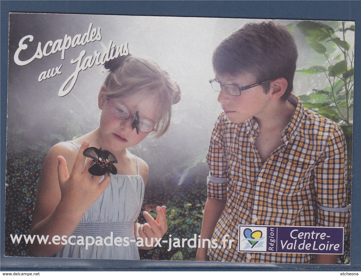 = Escapades Aux Jardins, Région Centre Val De Loire, Enfants Avec Papillons - Manifestations