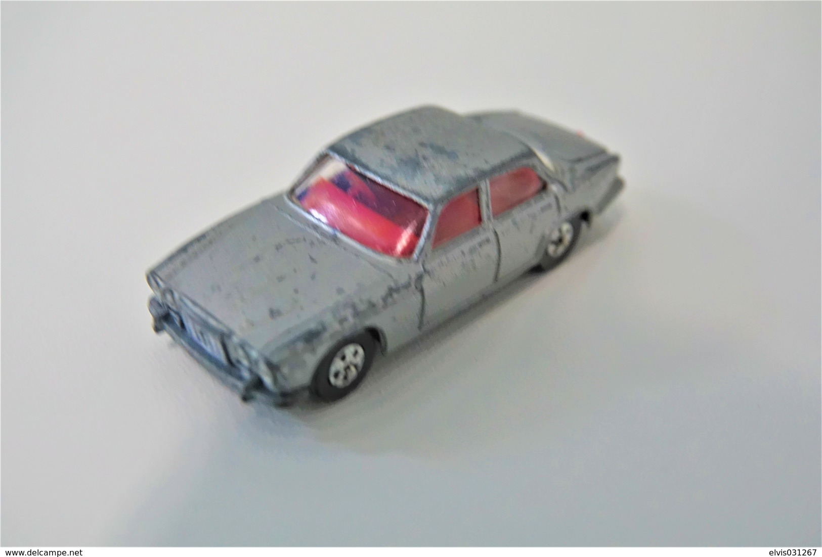 CORGI JUNIORS: WHIZZWHEELS, Jaguar XJ6 42 (like Matchbox / Lesney ) - Matchbox