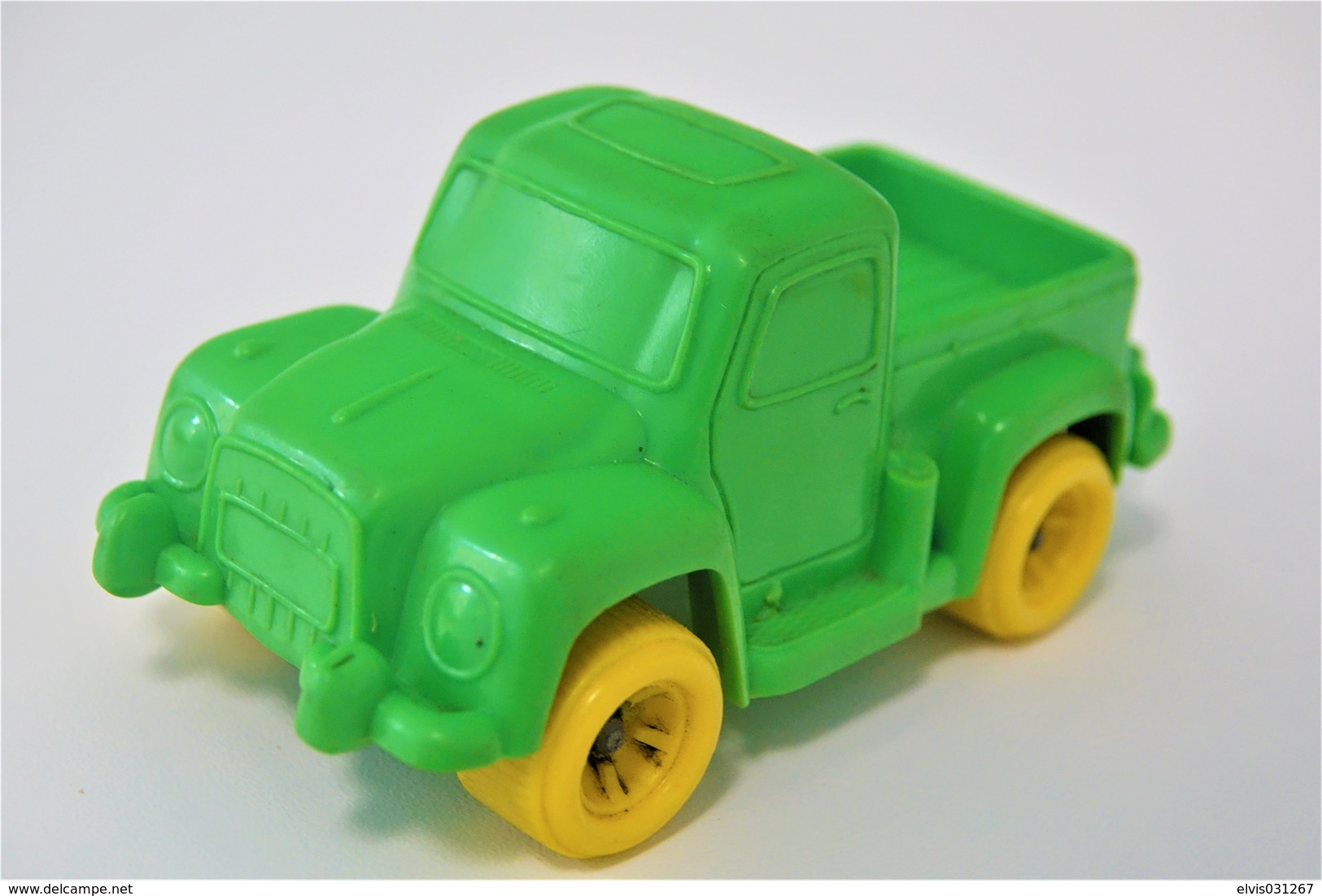 Vintage VINYL TOY CAR : Maker PLASTO  PICK UP TRUCK Made In Finland - Green Car  13.00cm - 19XX's - Rubber - Autres & Non Classés