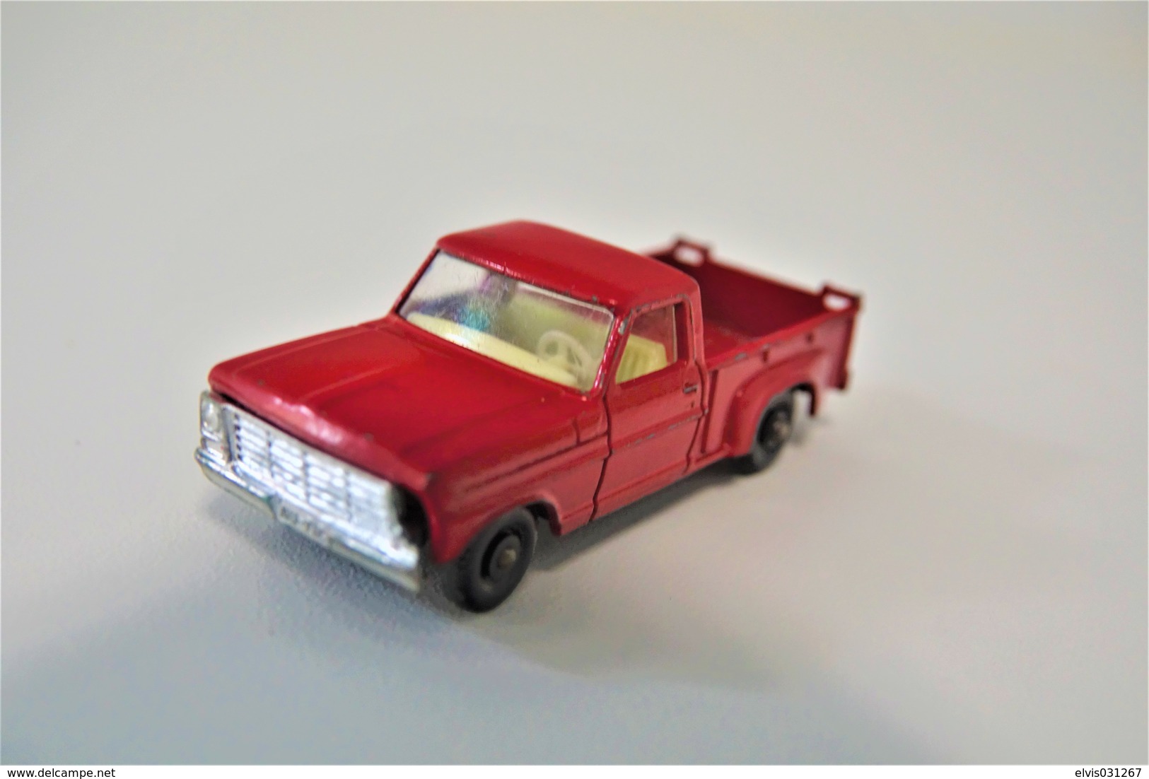 Matchbox Lesney 6D2 FORD PICKUP TRUCK - Regular Wheels, Issued 1968 - Matchbox (Lesney)