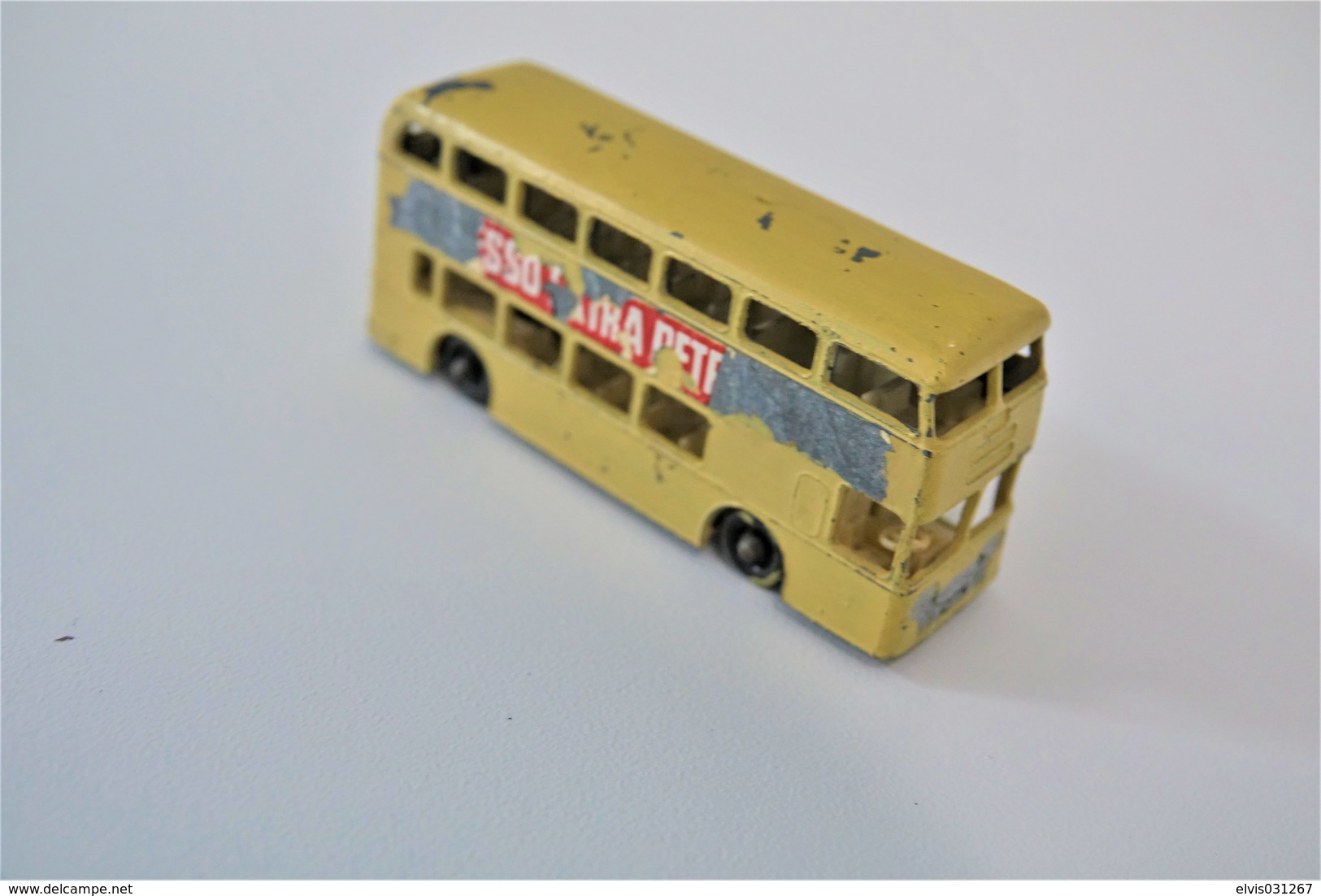 Matchbox Lesney 74B DIAMLER BUS - "Esso Extra Petrol" - Regular Wheels, Issued 1966 - Matchbox