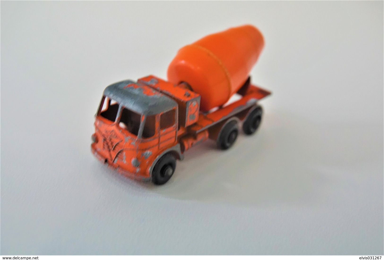 Matchbox Lesney 26B4 FODEN CONCRETE TRUCK - Regular Wheels, Issued 1961 - Matchbox