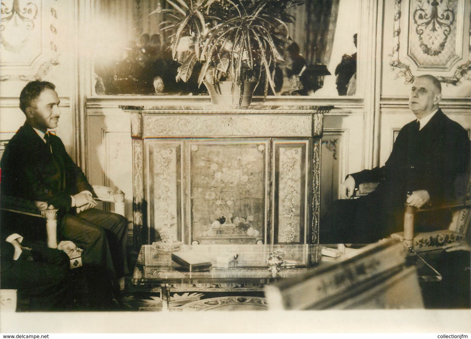 PHOTO DE PRESSE ORIGINALE / Le Roi Hussein De Jordanie à L'Elysée Avec Le Général De Gaulle, 1963 - Autres & Non Classés