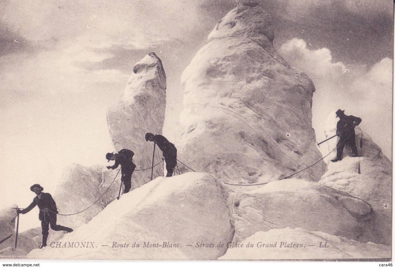 CPA -  7. CHAMONIX  -  ROUTE DU MONT BLANC - SERACS DE GLACE DU GRAND PLATEAU - Chamonix-Mont-Blanc