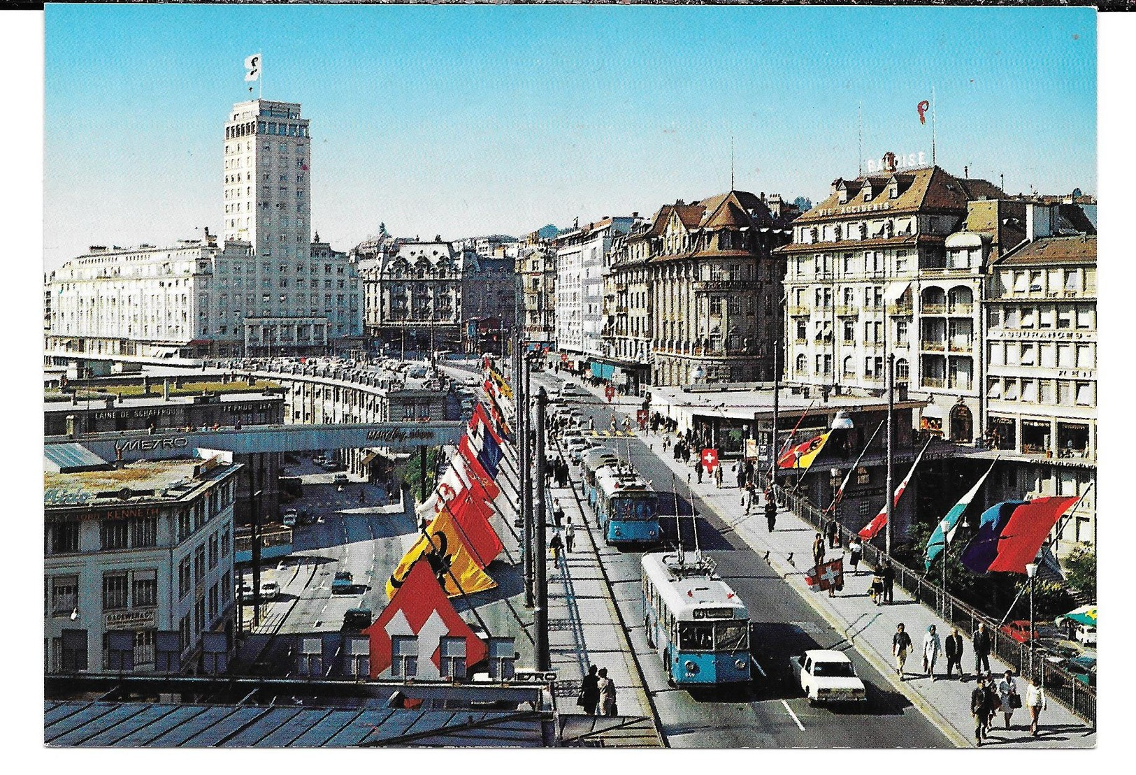 Cpsm Lausanne - Le Grand Pont Et La Tour Bel-Air . - Lausanne