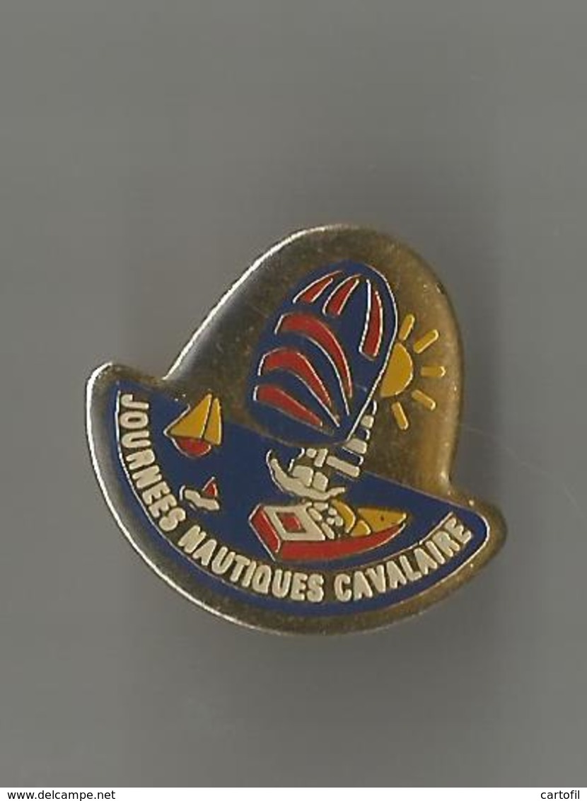 Pin's Journées Nautiques Cavalaire - Voile