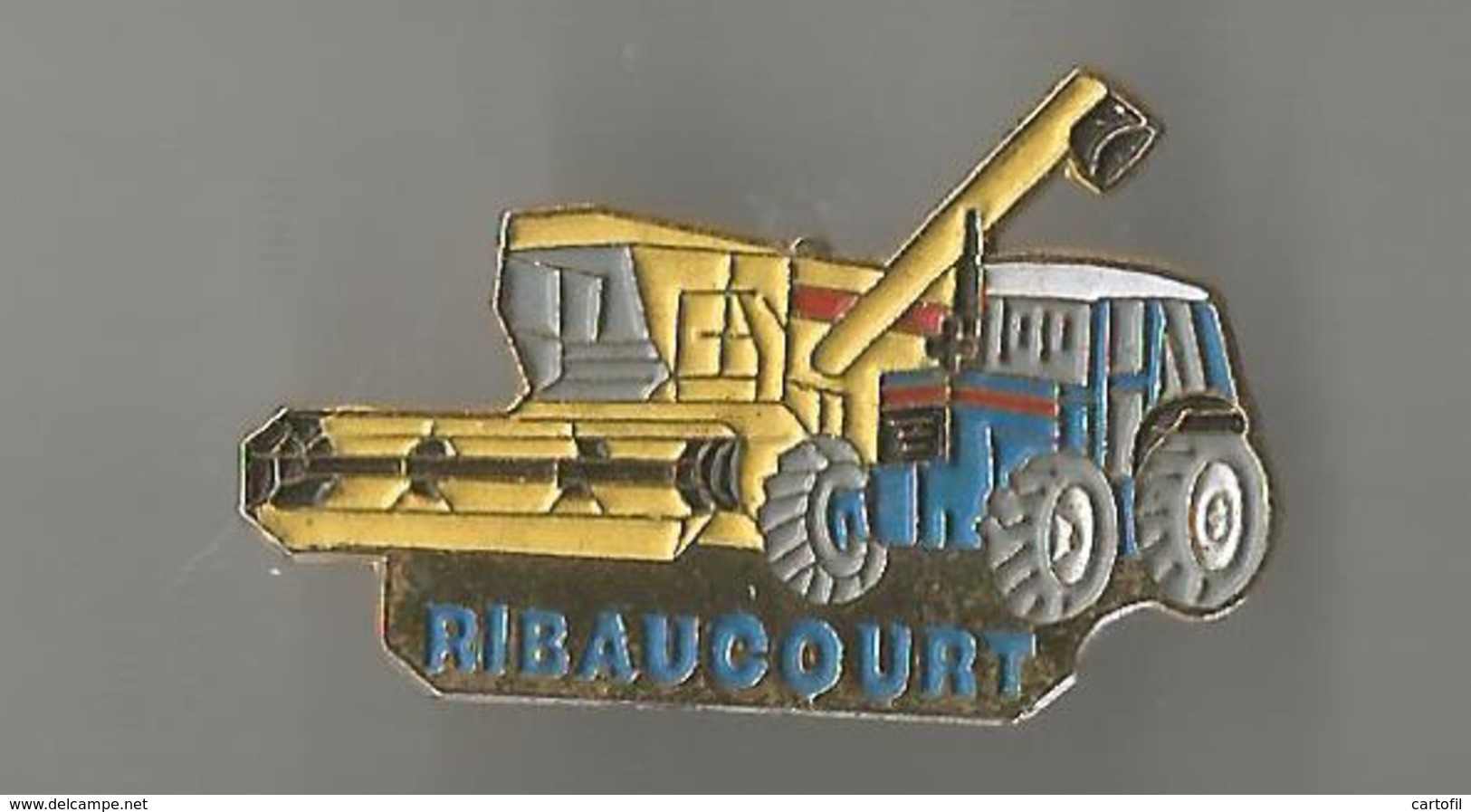 Pin's Ribeaucourt (matériel Agricole) - Transportes