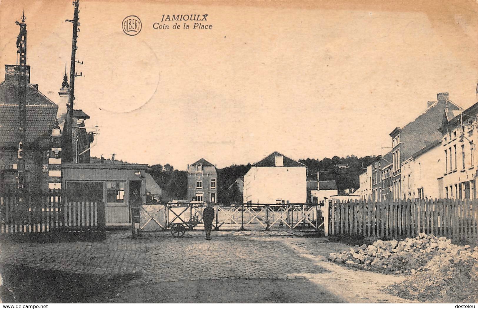 Coin De La Place - Jamioulx - Ham-sur-Heure-Nalinnes