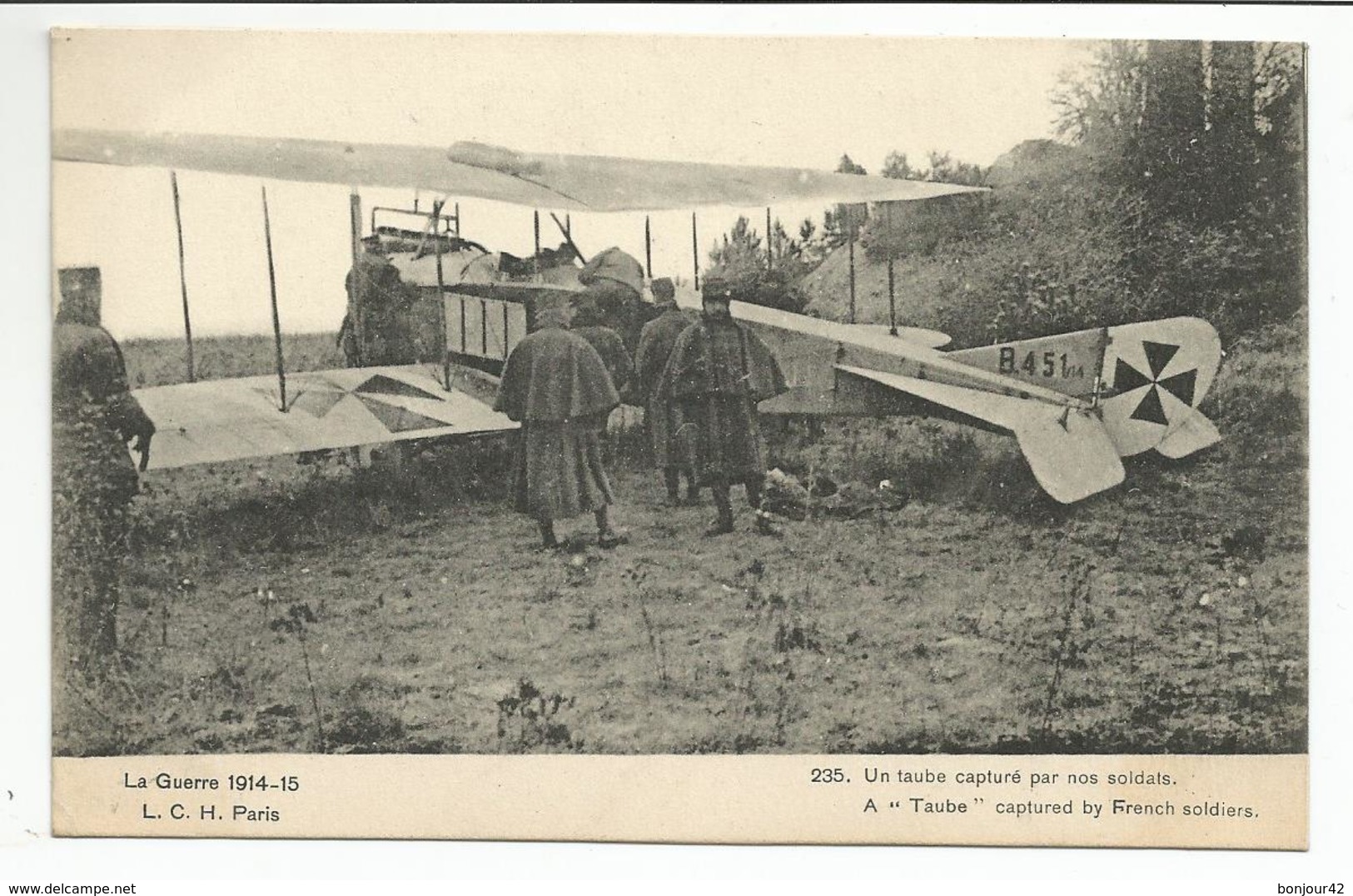 AVION -Un TAUBE Capturé Par Nos Soldats - Guerre 1914-15 - Other & Unclassified