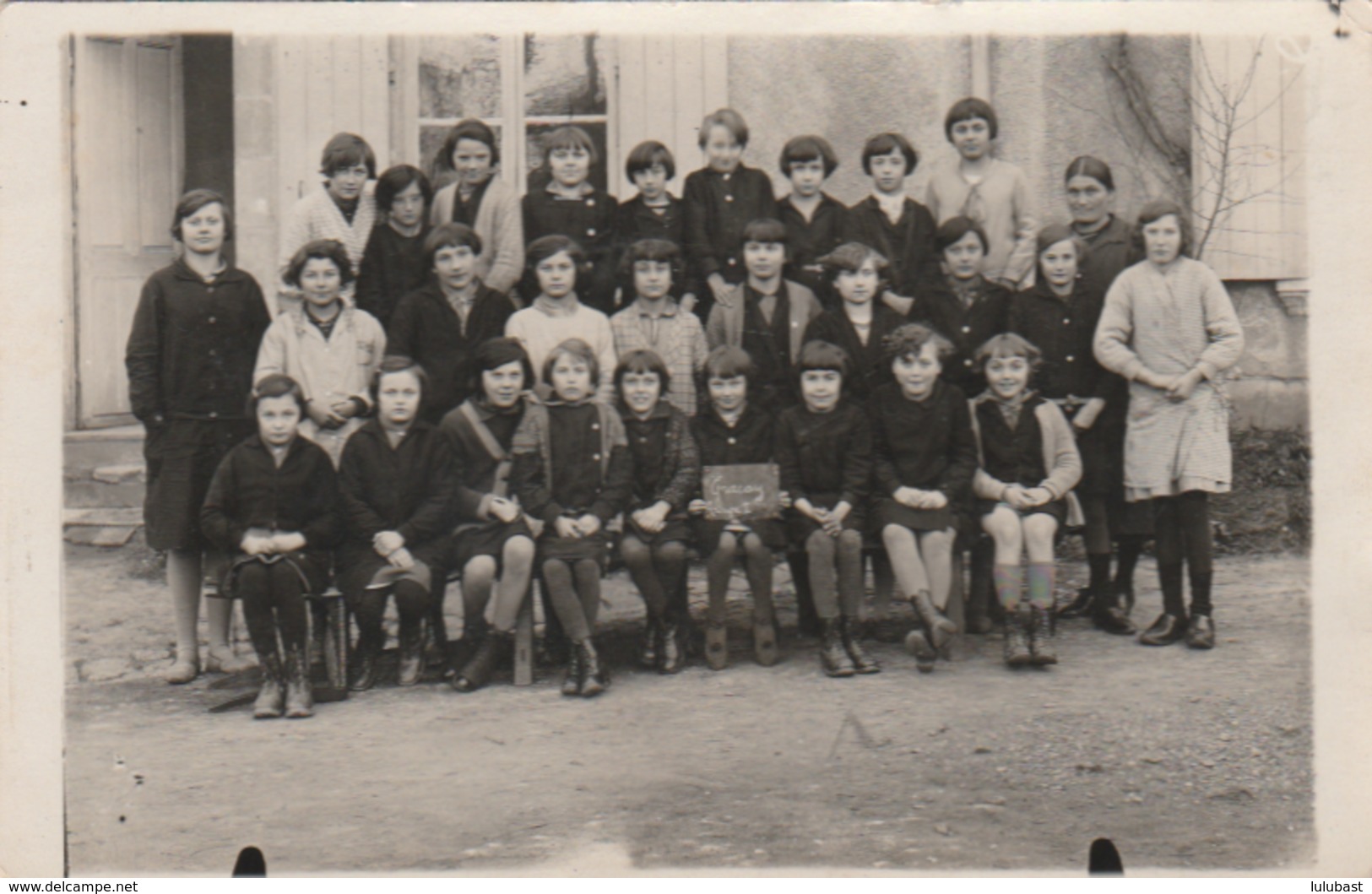 Graçay : Carte-photo Des élèves De La Classe De Mme Perrinet. - Graçay