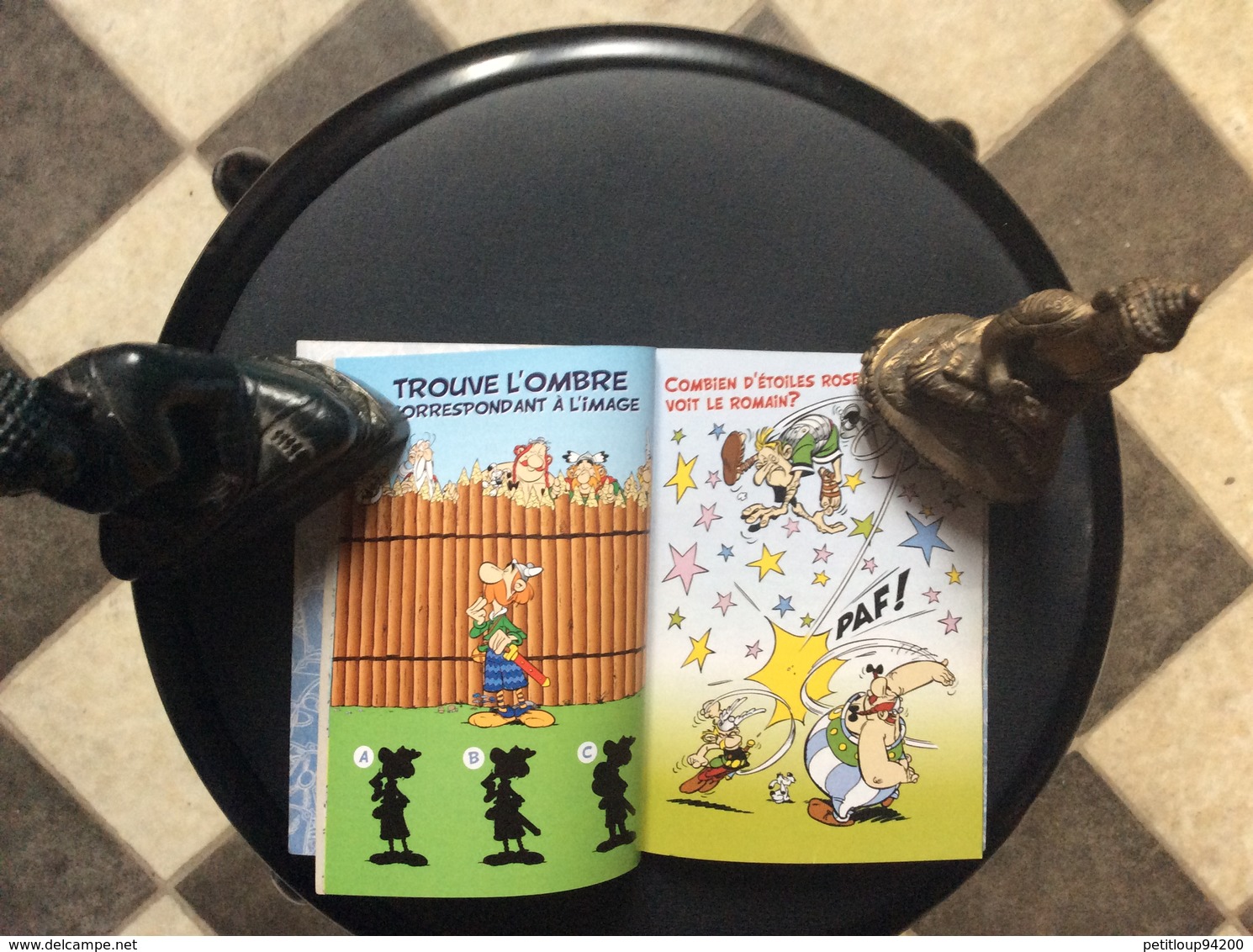 MINI ALBUM ASTÉRIX CHEZ LES BRETONS  Happy Meal  Mc DONALD’S  Annee 2012 - Astérix