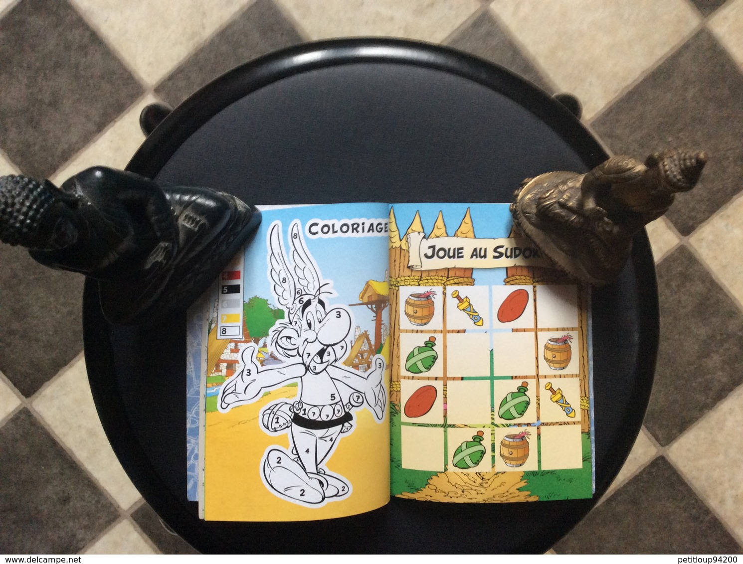 MINI ALBUM ASTÉRIX CHEZ LES BRETONS  Happy Meal  Mc DONALD’S  Annee 2012
