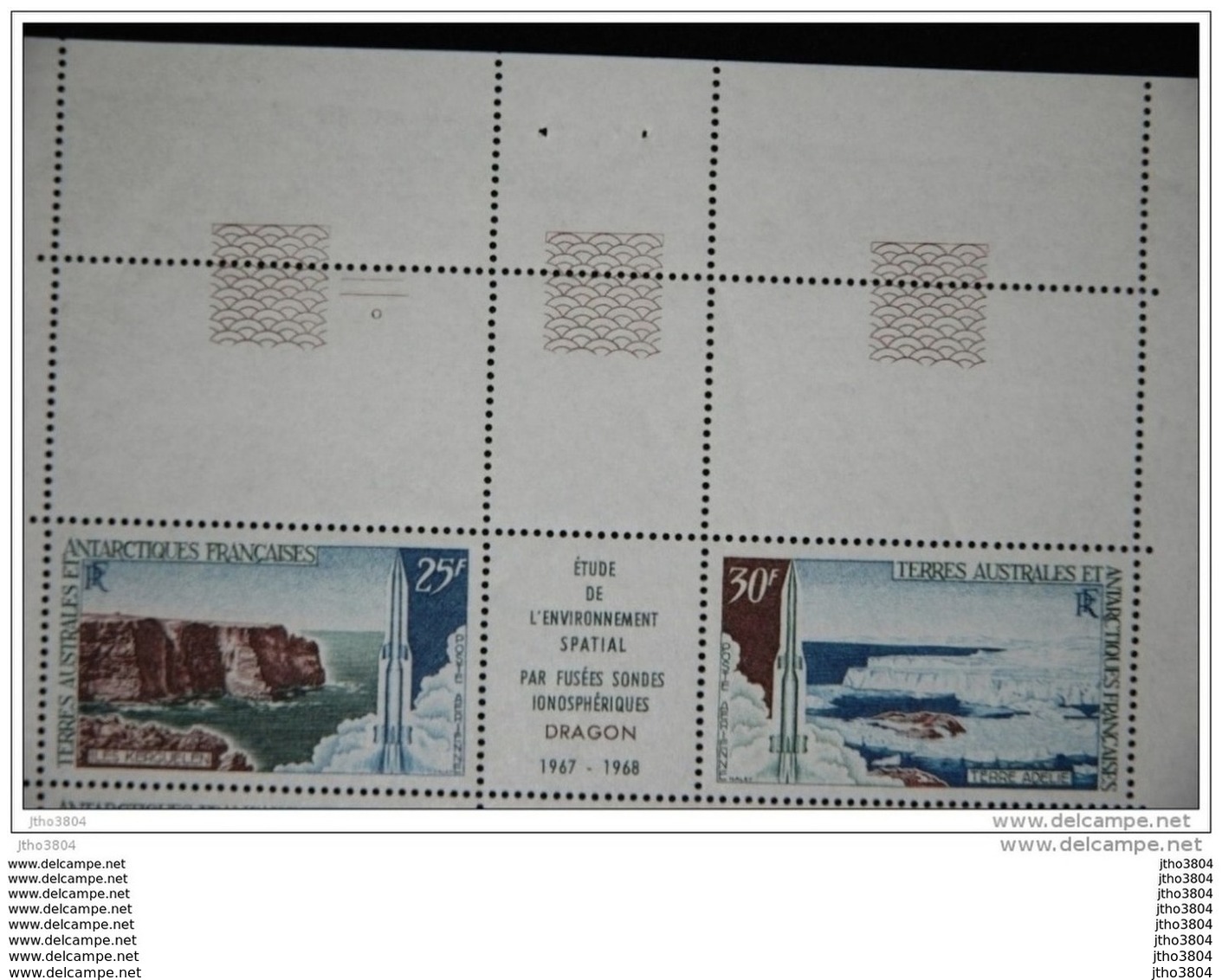 Triptyque TAAF 16A (Poste Aérienne) Etat Luxe ** - Airmail