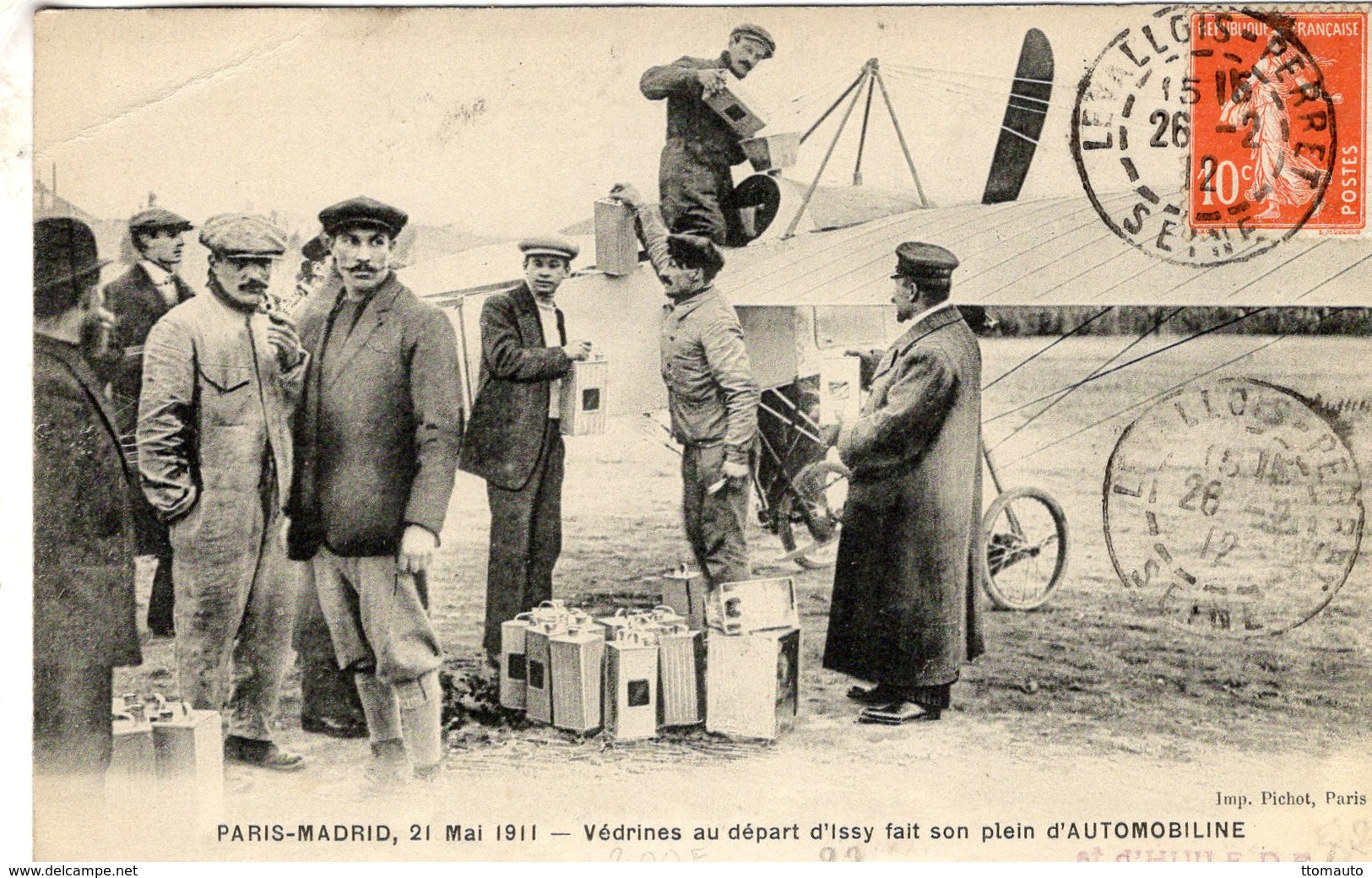 Paris-Madrid 1911  -  Védrines Au Départ D'Issy Fait Son Plein D'Automobiline  -  CPA - Aviatori