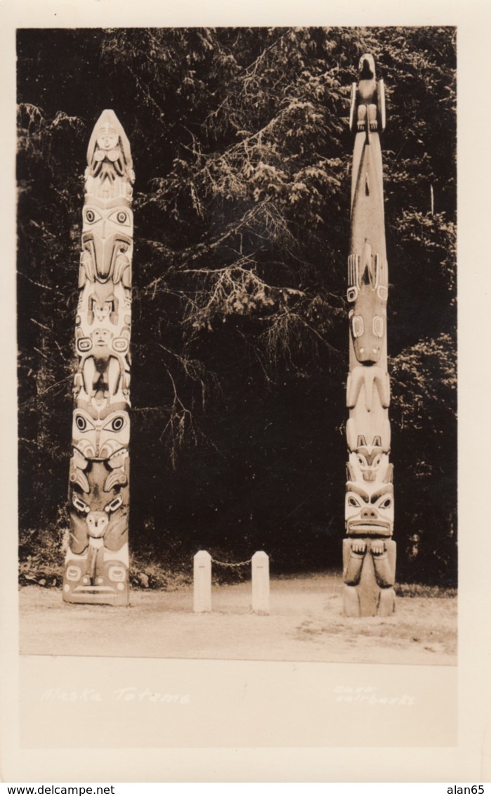 Fairbanks Alaska, Totems Native Art In Park, C1920s/40s Vintage Real Photo Postcard - Fairbanks