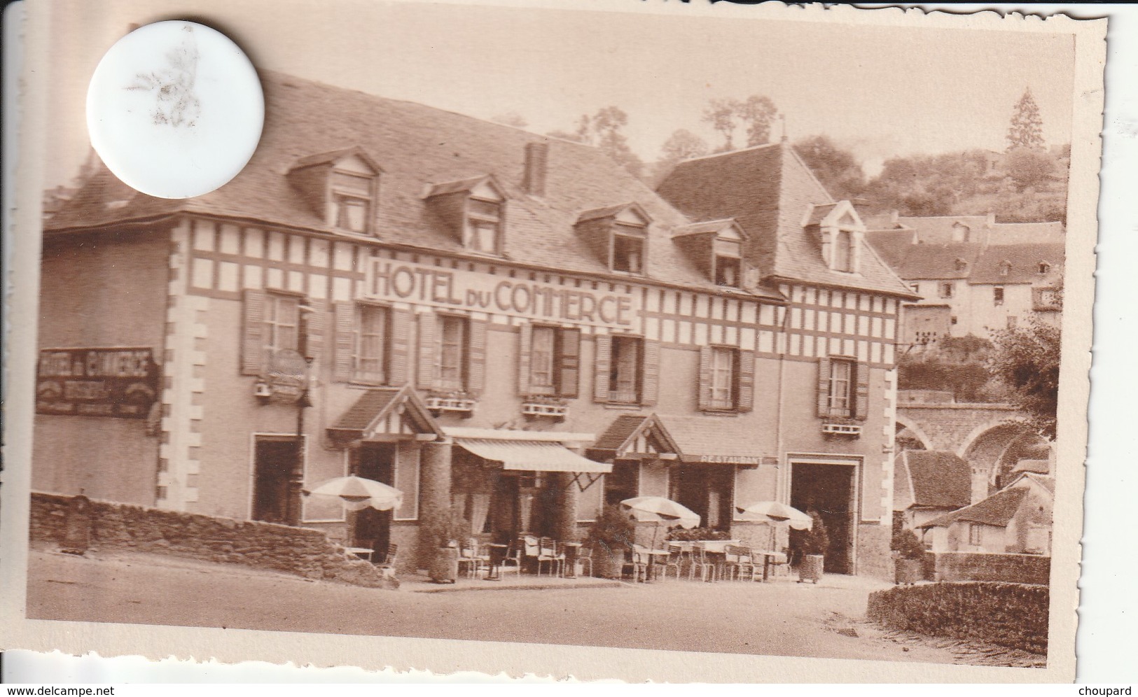 19 - Très Belle Carte Postale Ancienne De UZERCHE   Hotel Du Commerce - Uzerche