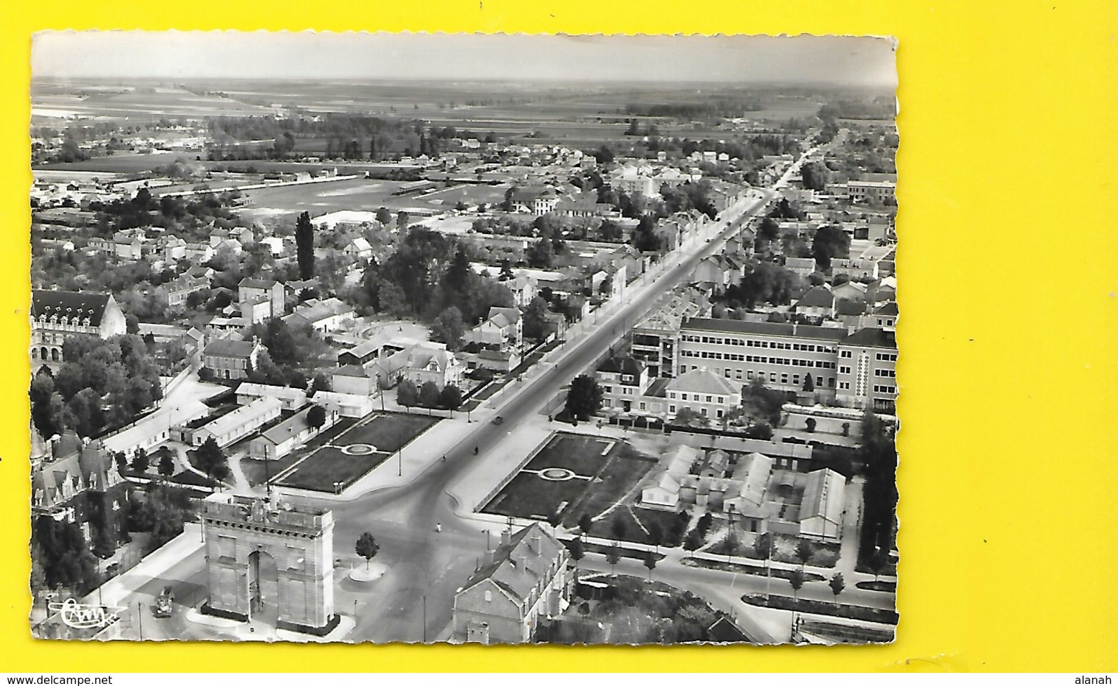 CHALONS Sur MARNE Vue Aérienne Porte Ste Croix Et Av. De Strasbourg (Combier) Maine Et Loire (51) - Châlons-sur-Marne