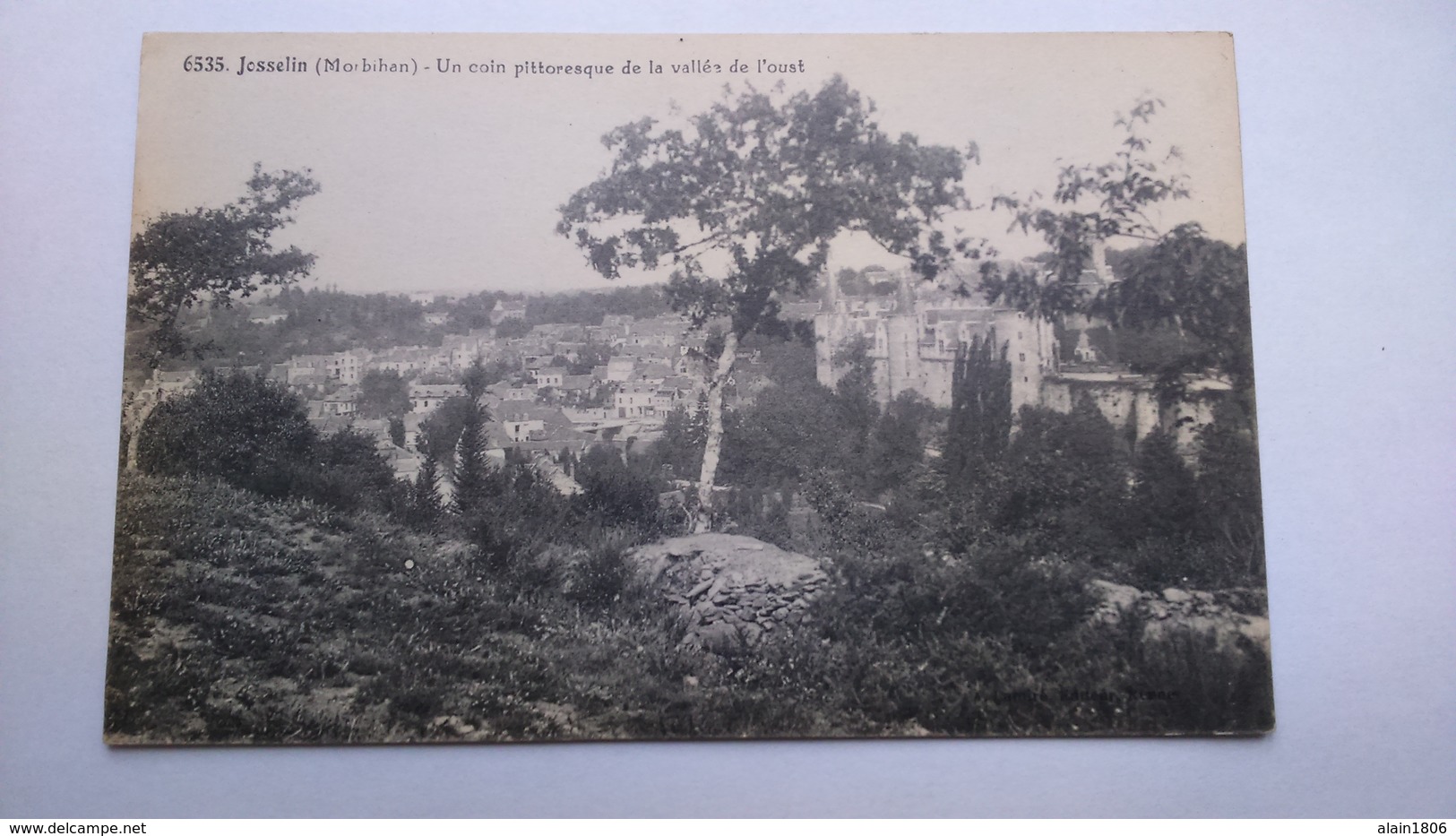 Carte Postale ( X5 ) Ancienne De Josselin , Un Coin Pitoresque - Josselin