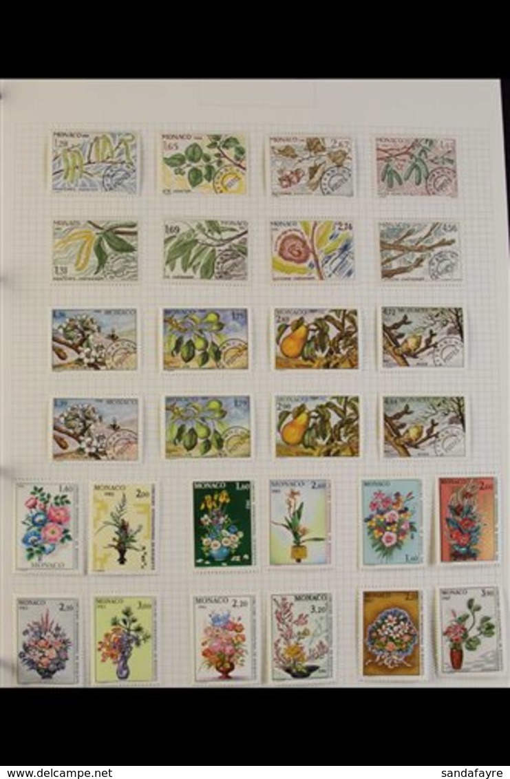 FLOWERS ON STAMPS COLLECTION 1930's To 1980's All Different Fine Mint Collection In Two Albums, Includes Amongst Much El - Non Classificati