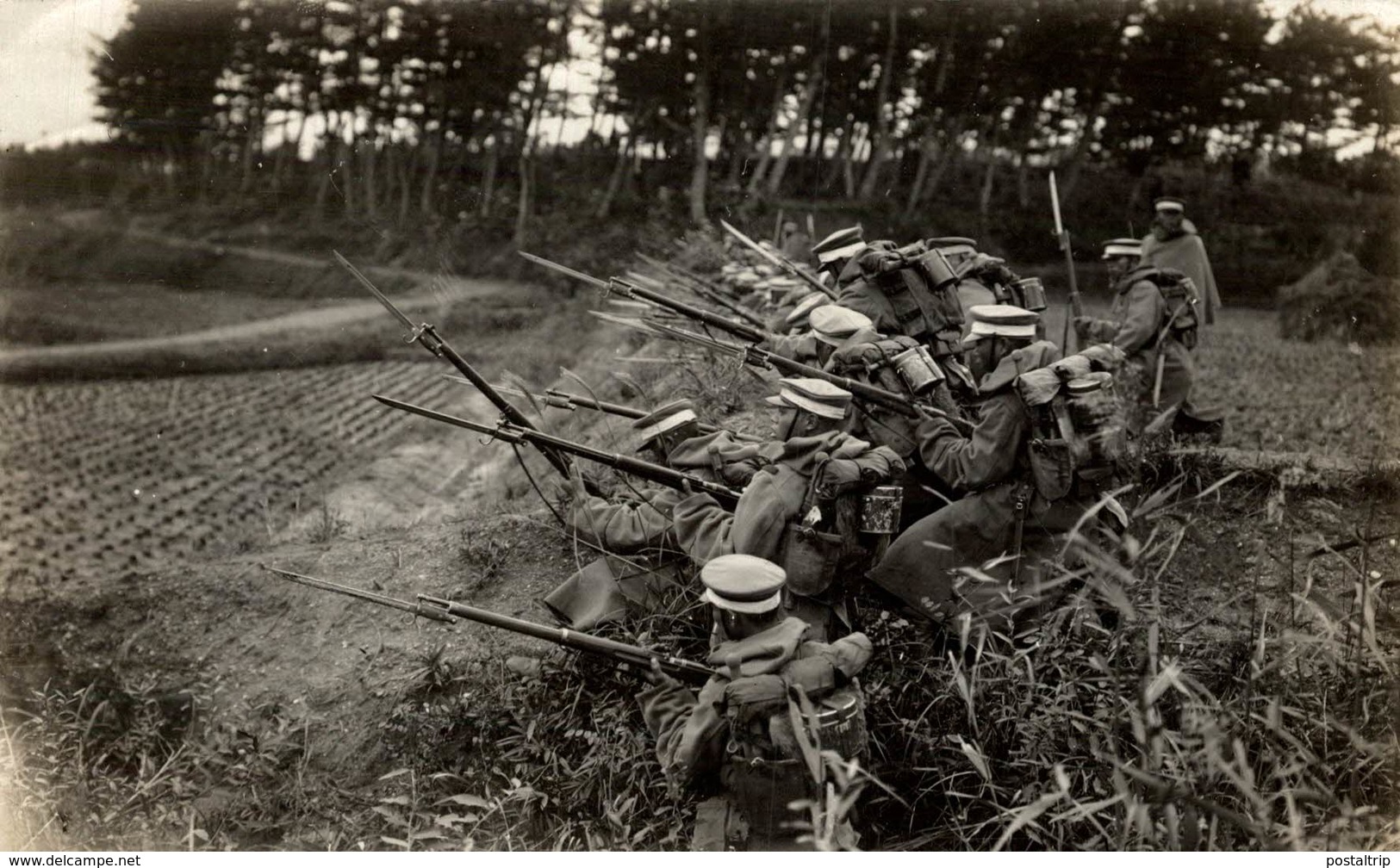 WEST ARMY FIRST FIRING BY VANGUARD OF INFANTRY   Japan Japón 15*10CM Fonds Victor FORBIN 1864-1947 - War, Military