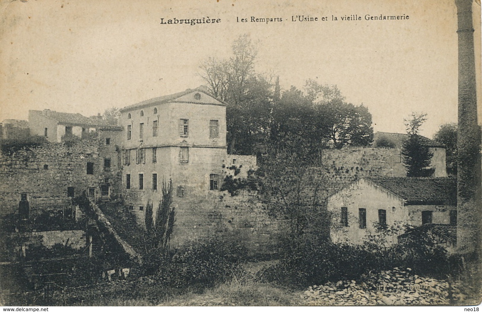 La Bruguière Usine Et Vieille Gendarmerie  Guerre 1914 Franchise Militaire Cachet 142 Eme Infanterie - Labruguière