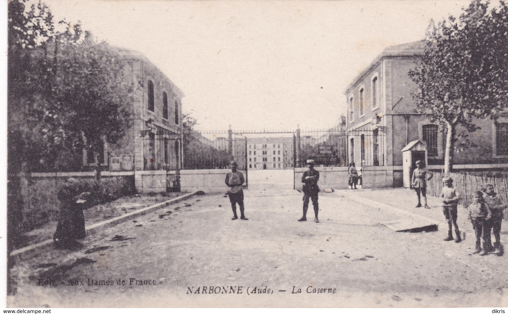 11-NARBONNE- LA CASERNE-ANIMÉE - Narbonne