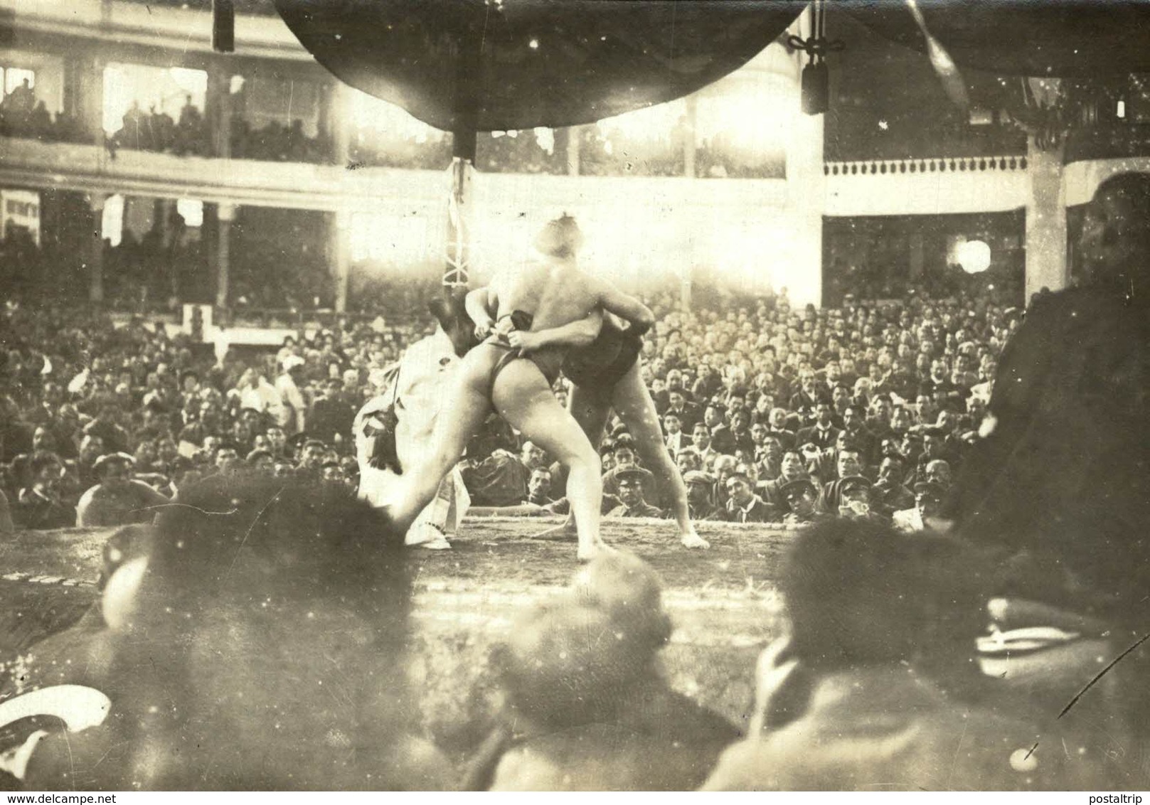 SUMO WRESTLING KUROSEGAWA AND ONISHIKI CHAMPION WRESTLERS    Japan Japón 15*11CM Fonds Victor FORBIN 1864-1947 - Deportes