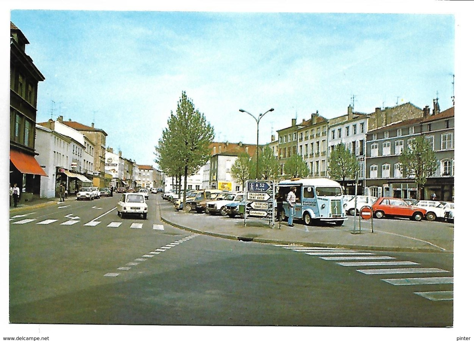 BOULAY - Place De La République - Boulay Moselle