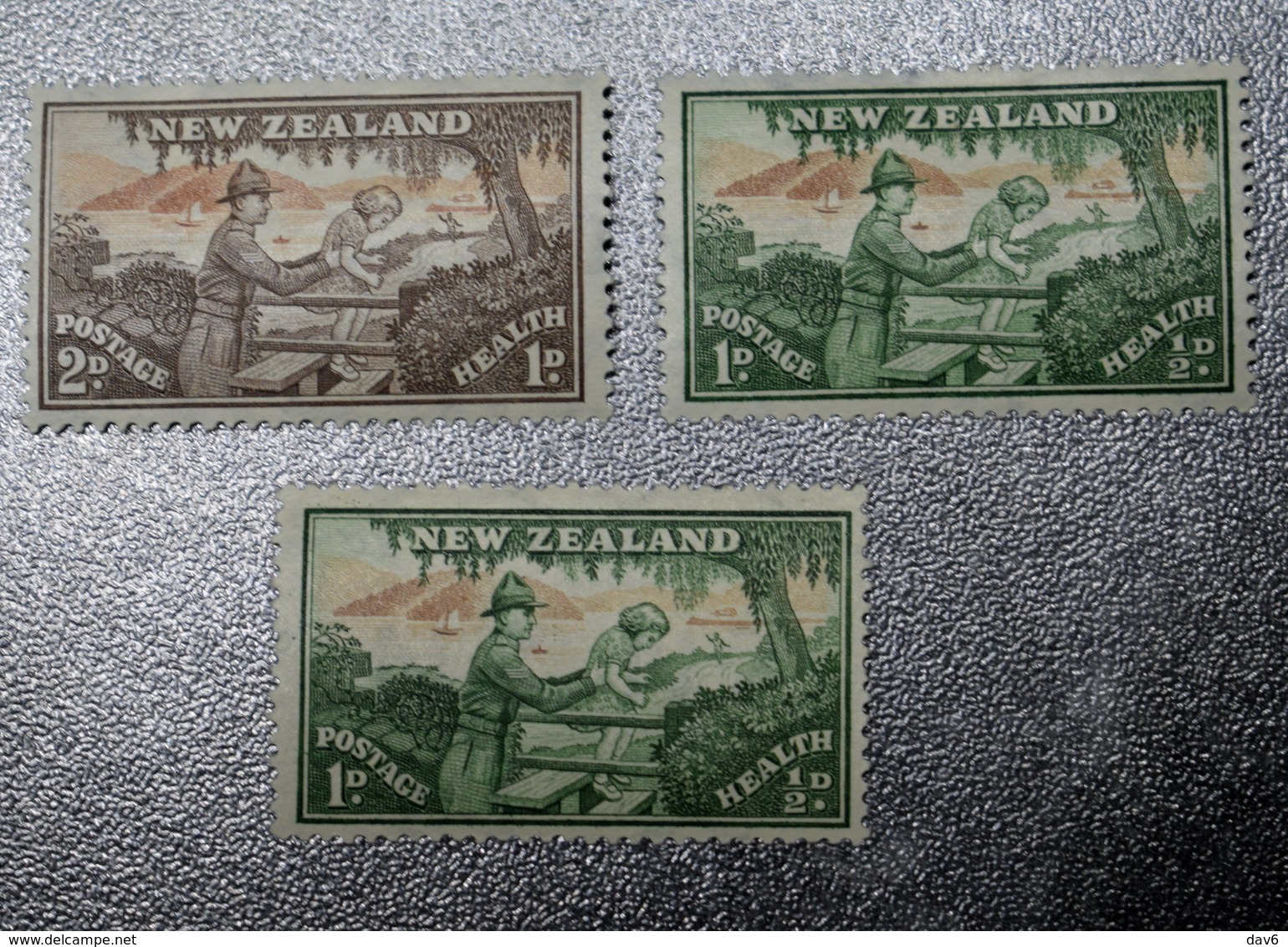 NEW ZEALAND STAMPS    1945 Health Stamps   ~~L@@K~~ - Nuovi