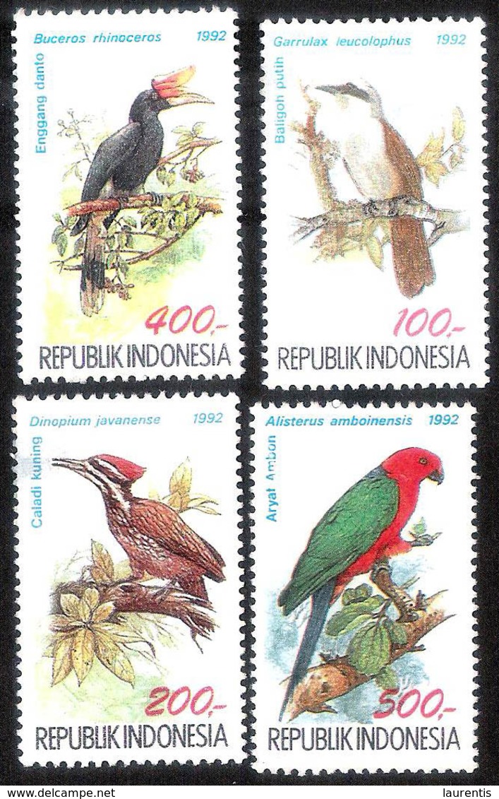 2864  Parrots - Perroquets - Indonesia Yv 1298-95 - MNH - 1,50 (5) - Papageien