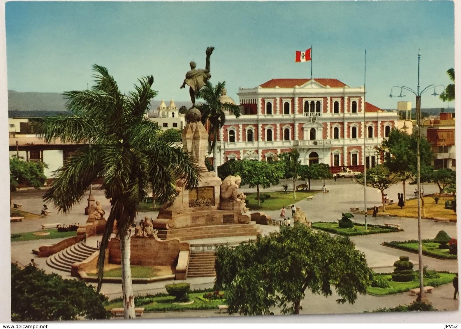 (769) Peru - Trujillo - Plaza De Armas And Town Hall - Nationale Vlag - Pérou