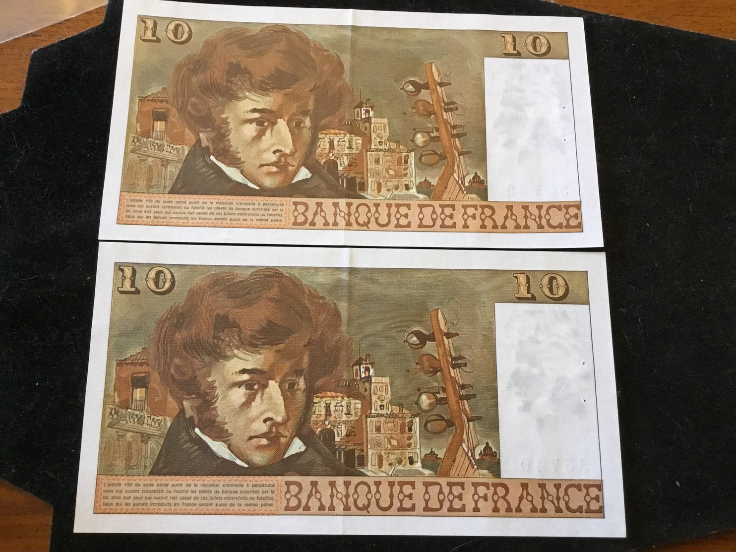 2 Billet Qui Se Suis De 10 Francs 3-10-1974 W123 - 10 F 1972-1978 ''Berlioz''