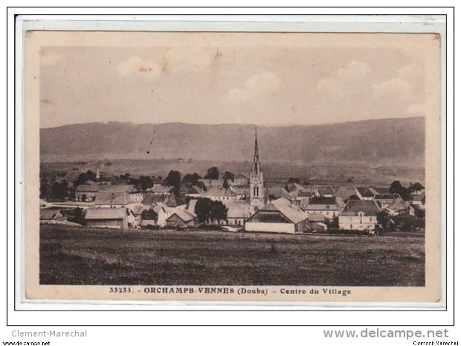 ORCHAMPS VENNES : Centre Du Village - Très Bon état - Autres & Non Classés