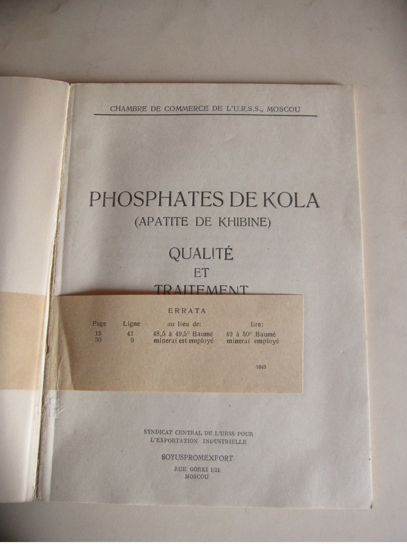 URSS RUSSIE KIBINE NEPHELINE KIROVSK MOURMANSK  2 REVUES MINES PHOSPHATE DU KOLA APATITE