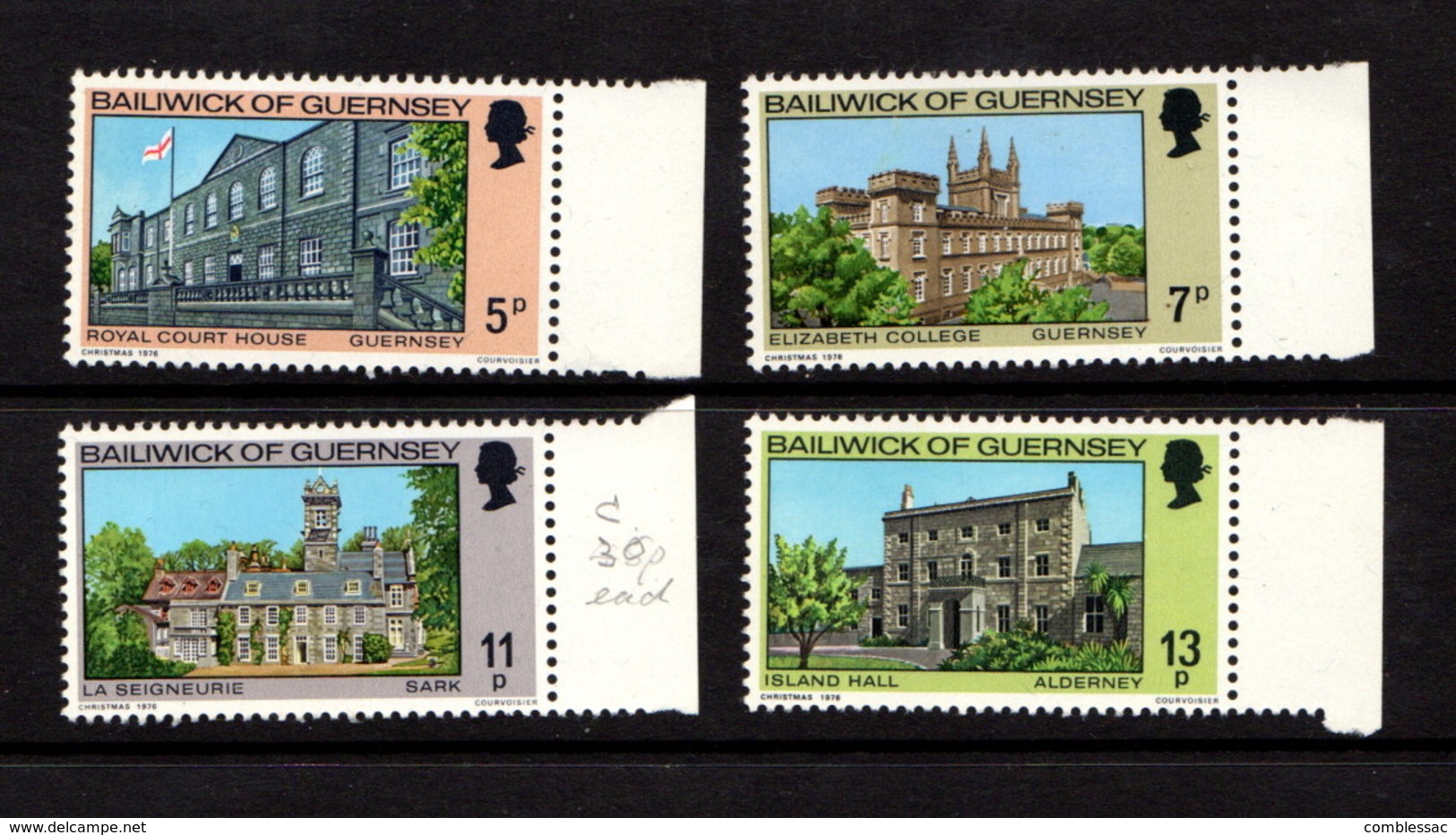 GUERNSEY    1976    Christmas  Buildings    Set  Of  4    MNH - Guernsey