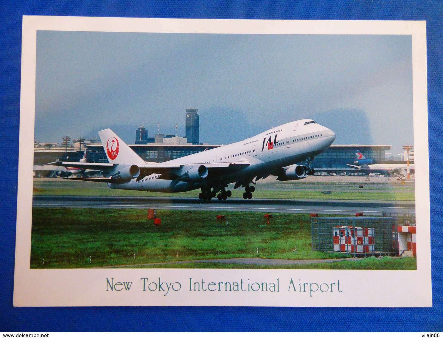 AEROPORT / AIRPORT / FLUGHAFEN     NEW TOKYO INTERNATIONAL AIRPORT   747 JAL - Aerodromi