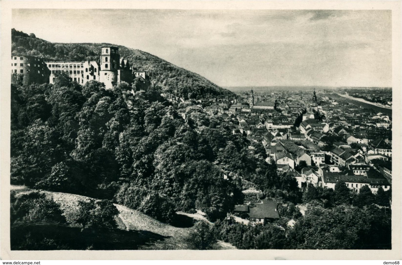 Heidelberg Allemagne Deutschland Germany  Bade Wurtemberg Château Et Ville  Ed  König - Heidelberg