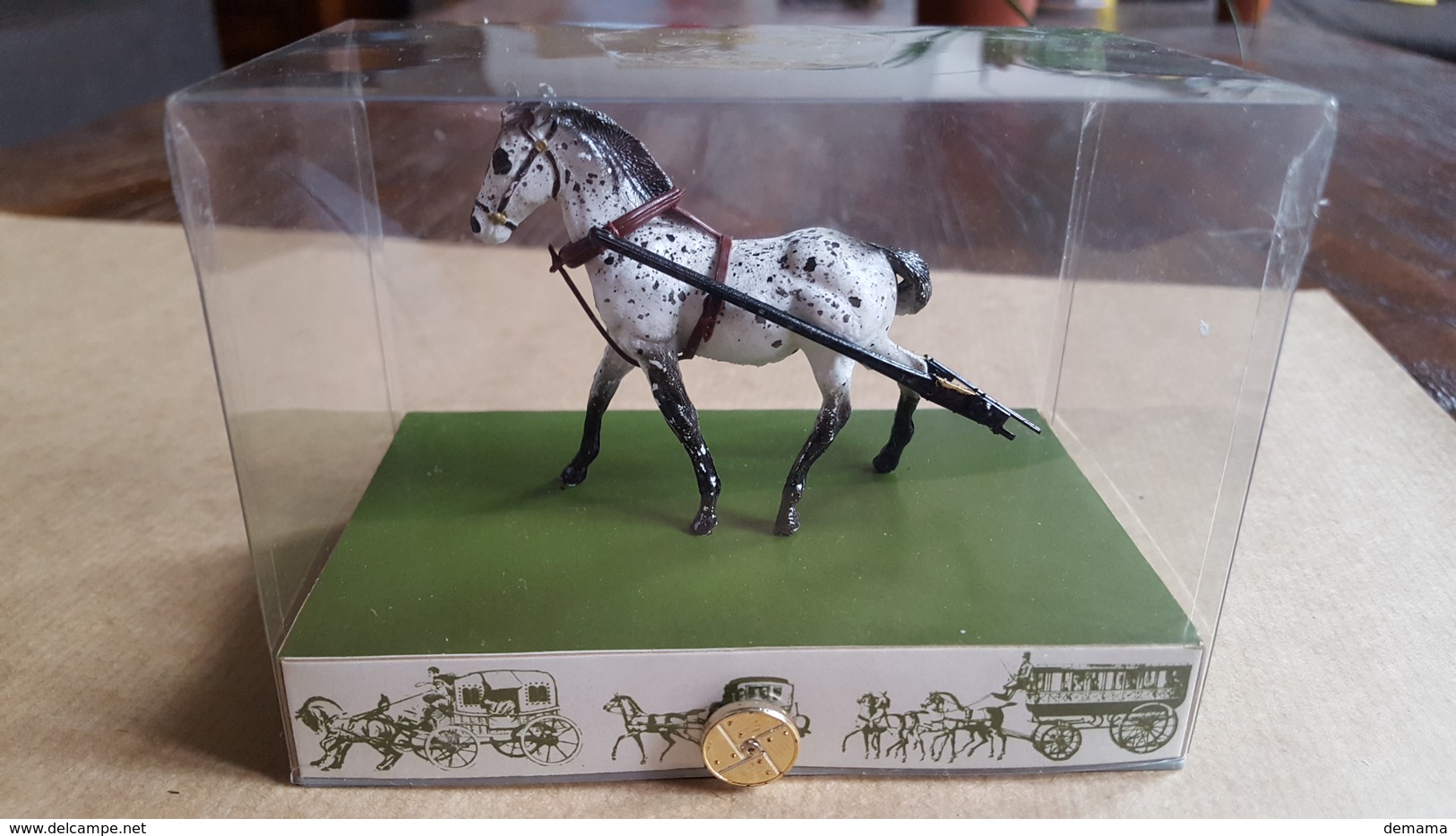 Brumm - 1:43 - Koetsen en paarden - Historical Carriage, 2 paarden