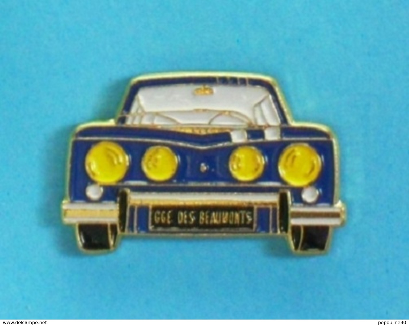 1 PIN'S //  ** RENAULT / R8 GORDINI / GGE DES BEAUMONTS ** - Rallye