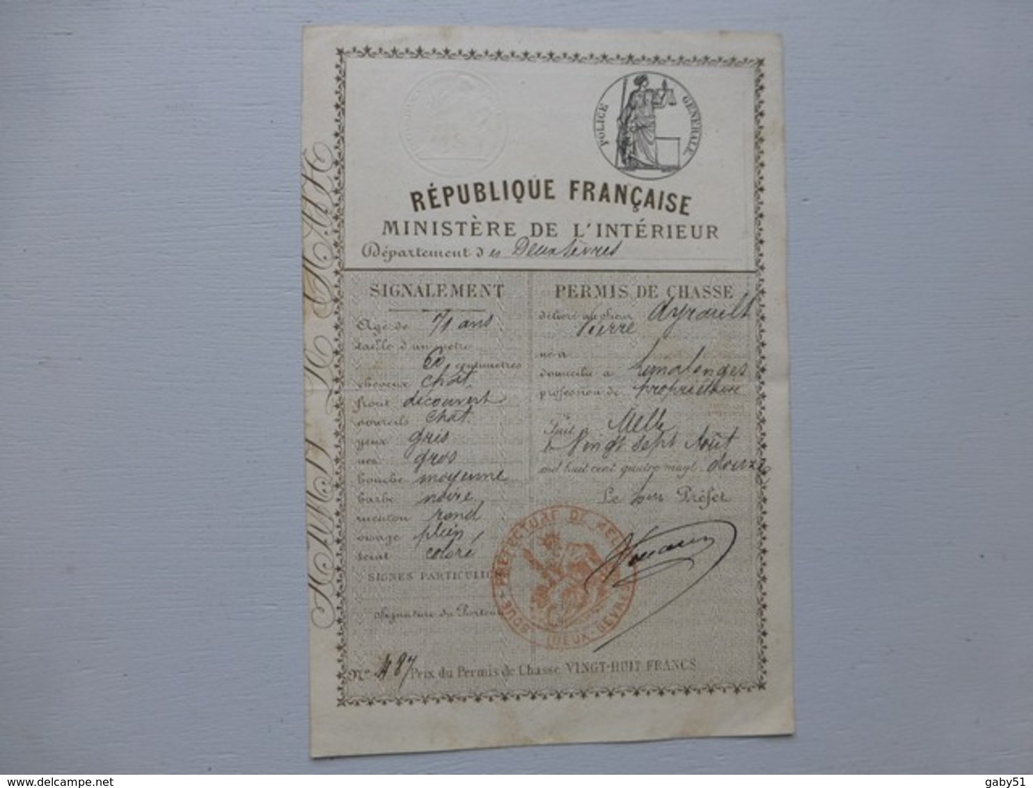 16 LIMALONGES 1892 Permis De Chasse De Pierre Ayrault, Ref 490 ; PAP05 - Documents Historiques