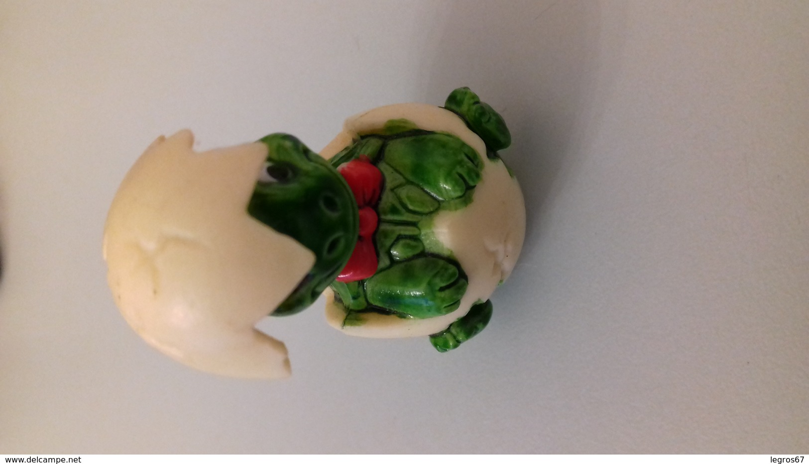 FIGURINE FERRERO TORTUE  1993 ECLOSION - Autres & Non Classés