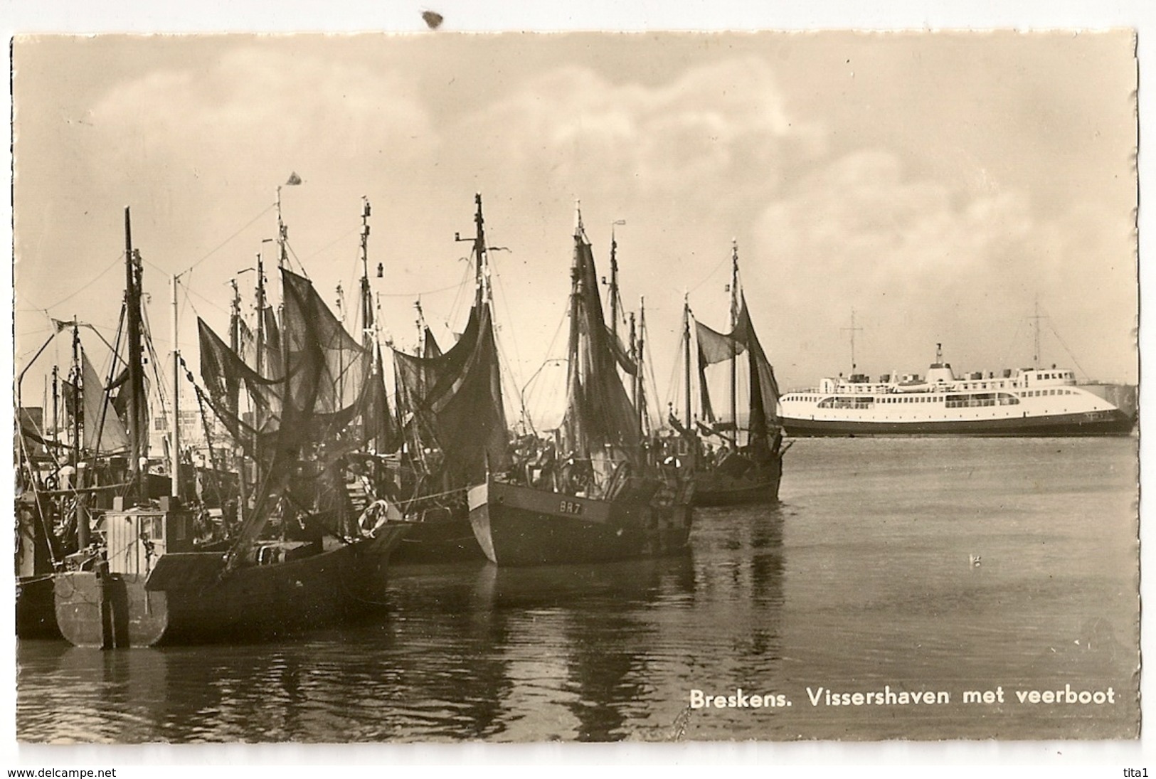 S7683 - Breskens - Vissershaven Met Veerboot - Breskens