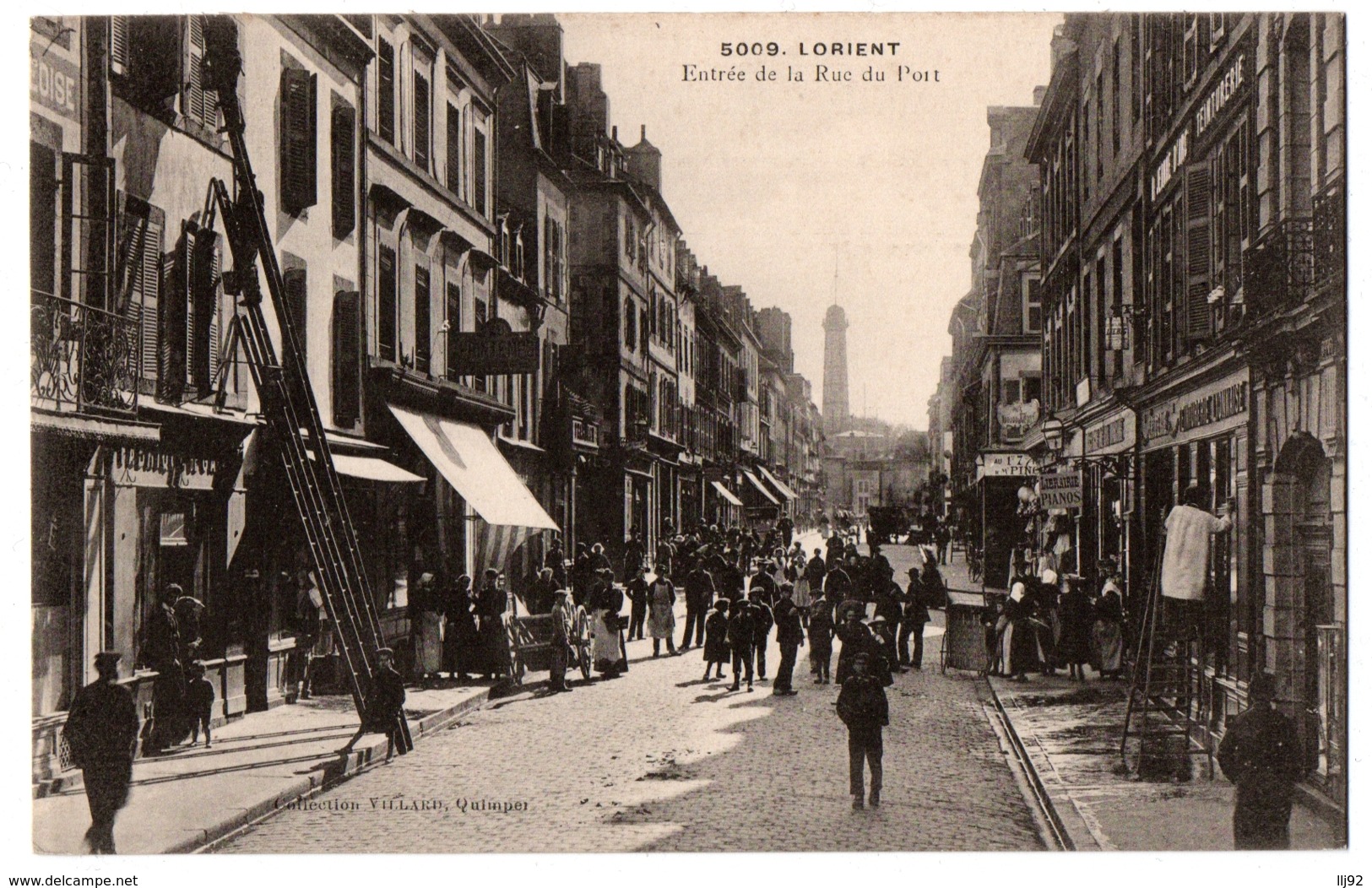 CPA 56 - LORIENT (Morbihan) - 5009. Entrée De La Rue Du Port - Lorient