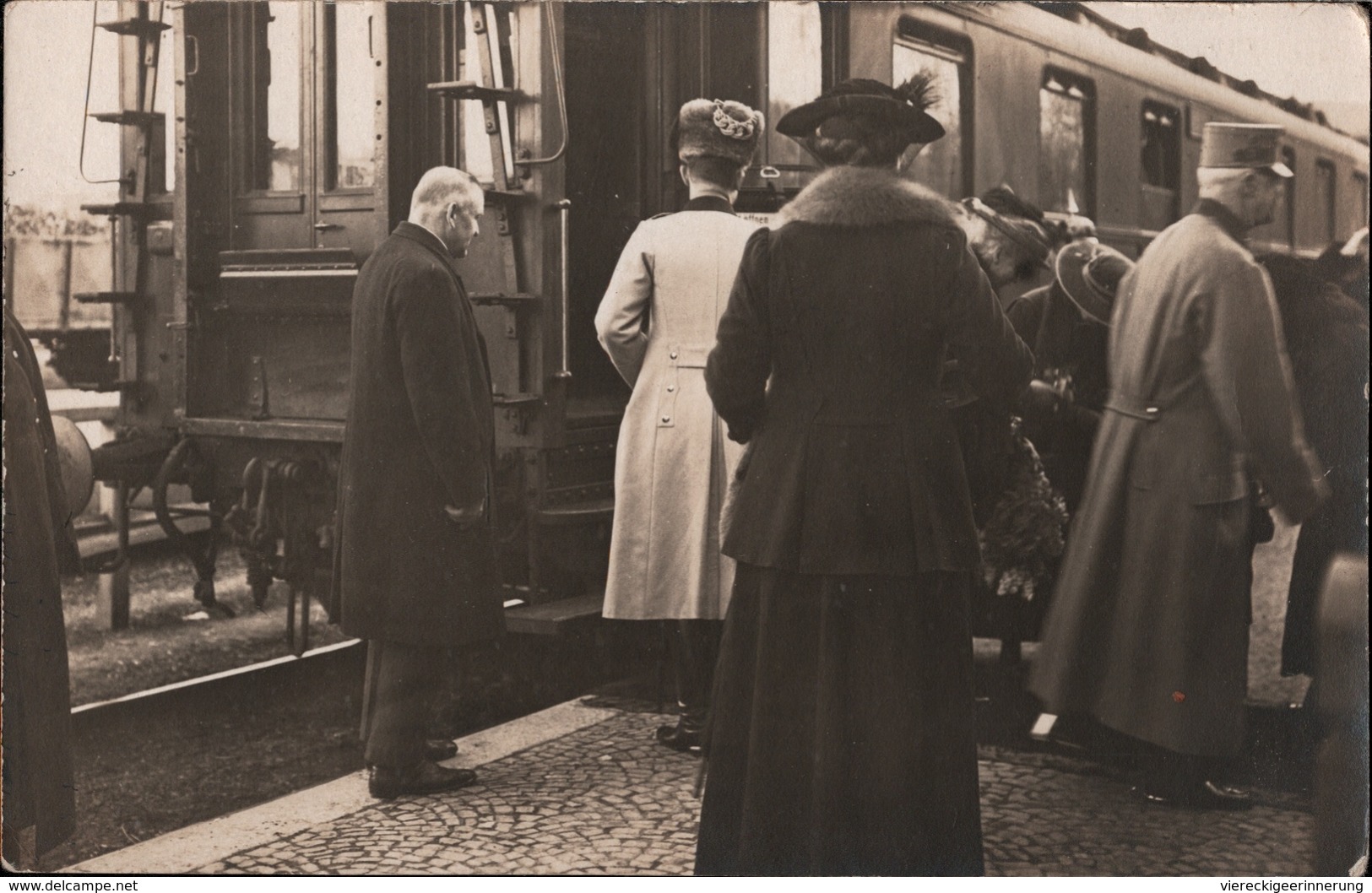 ! Seltene Fotokarte, Photo, Adel 3.4.1917 Bahnhof Blankenburg Im Harz, Eisenbahn, Braunschweig, Herzog Von Cumberland - Bahnhöfe Mit Zügen