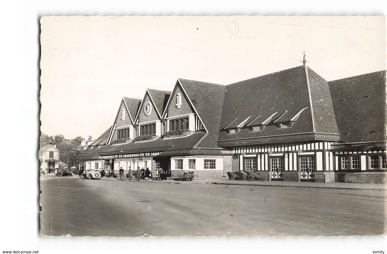 14 Deauville Trouville La Gare CPSM PF Animée Vieille Voiture Auto Automobile Cachet 1951 - Deauville